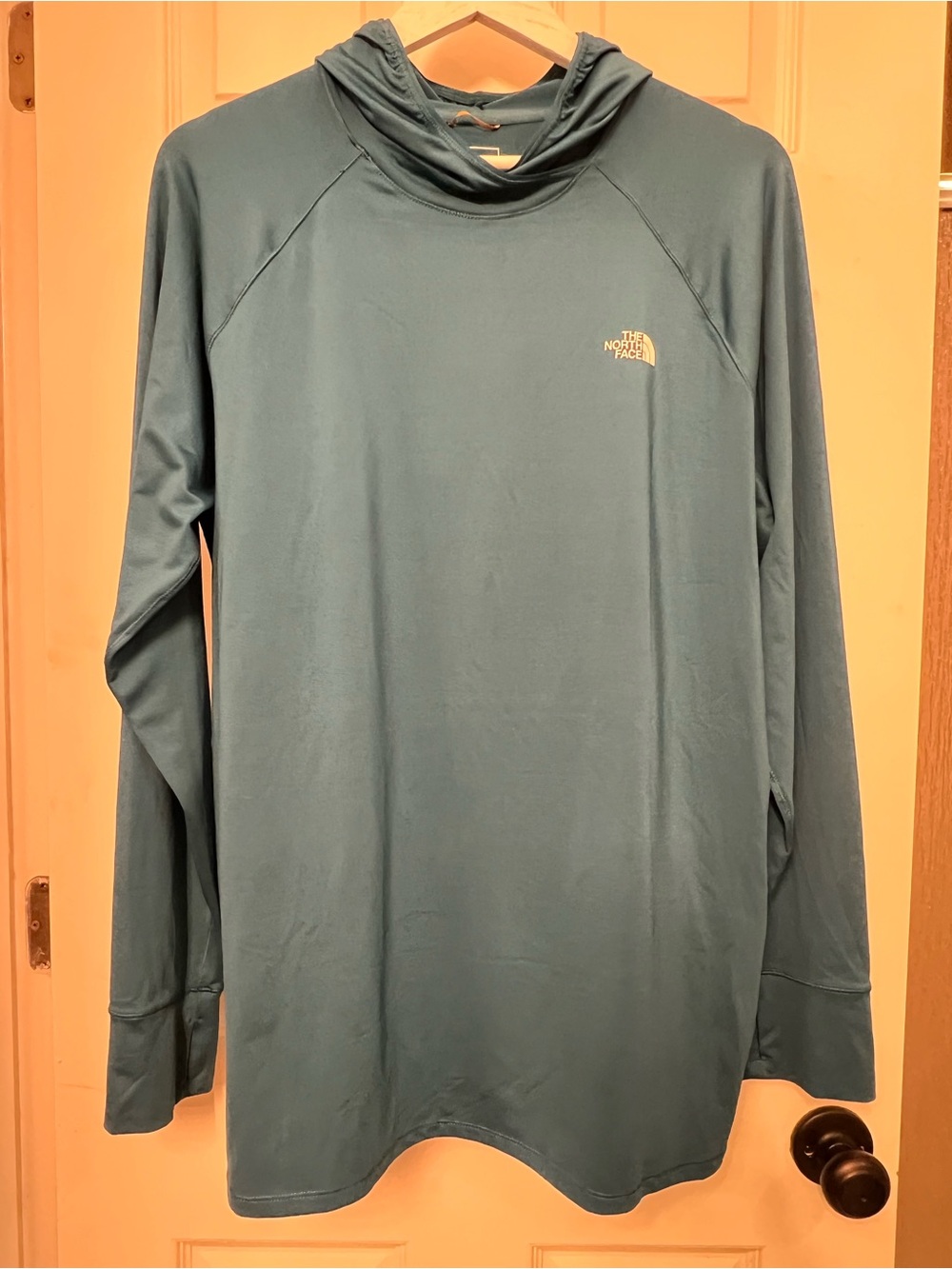 The North Face Women’s Hooded Long-Sleeve Shirt - Teal Blue
